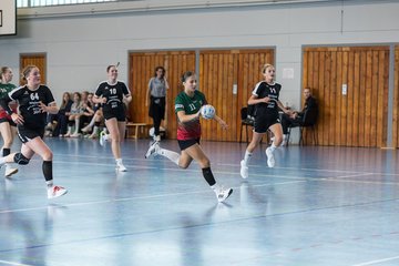 Bild 259 - wBJ HSG Kremperheide/Muensterdorf - HSG Joerl-Doppeleiche Vioel : Ergebnis: 34:23